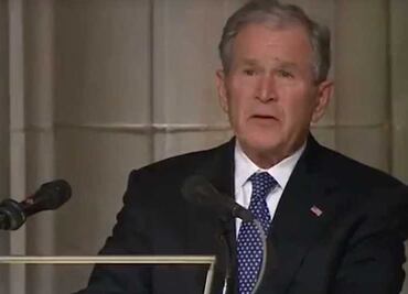 George W. Bush llora durante discurso en funeral de su padre en Washington