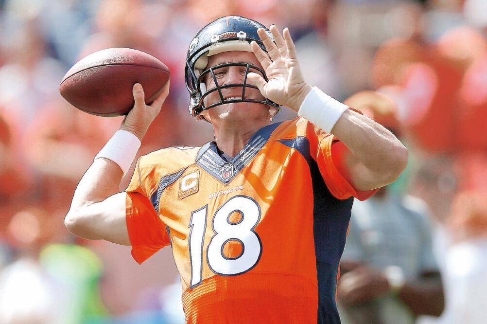 De ganar la batalla, Peyton Manning tendría su cuarto Super Bowl (FOTOS. ARCHIVO. EL UNIVERSAL)
