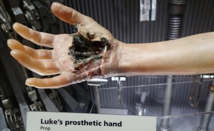 Mano de Luke Skywalker inspira piel robótica realista