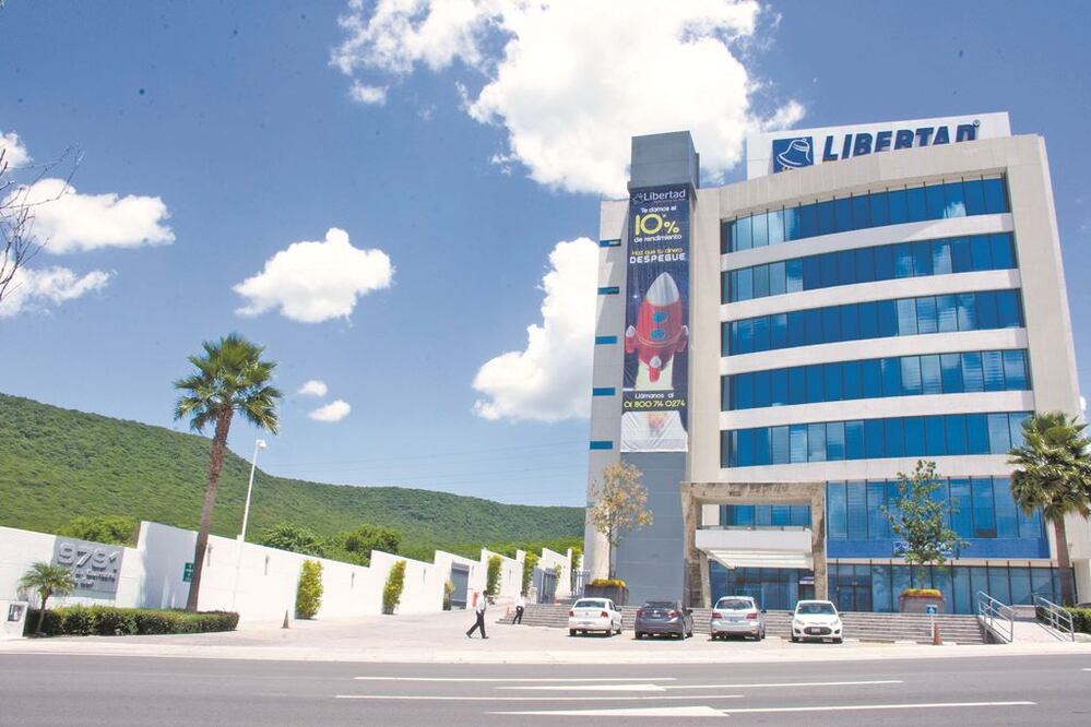 Antonio Vargas habría utilizado un poder notarial para vender en marzo de 2015 el inmueble propiedad de Operadora Inmuebles del Centro, S. A. de C. V., sin el consentimiento de los accionistas, a Caja Libertad. ARCHIVO EL UNIVERSAL