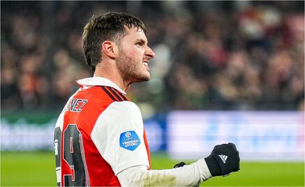 ¡Santiago Giménez se queda! Revela presidente del Feyenoord que no ha recibido ofertas por el futbolista