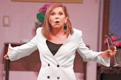 Ana Bertha Espín, víctima de rateros y también del sistema