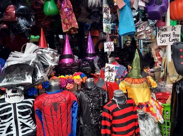 ¿Ya tienes tu disfraz para Halloween? Estos son los más vendidos en el centro de la CDMX