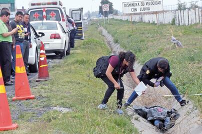 Encuentran cadáver de mujer en bolsa en Ecatepec