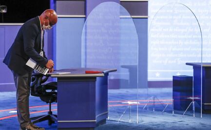 Mamparas de acrílico para debate entre Kamala y Pence no detendrán el Covid, advierten expertos