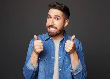 ¿Qué ver?: "Lo que no sabías del humor mexicano", una voz de la comedia clásica y actual