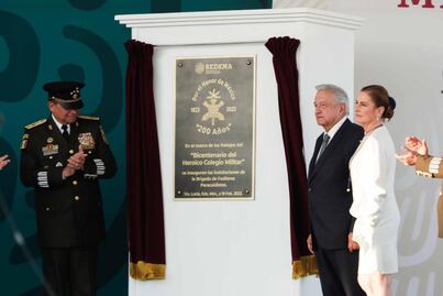 AMLO festeja aniversario del Ejército; les da "gracias de corazón" por labores de seguridad