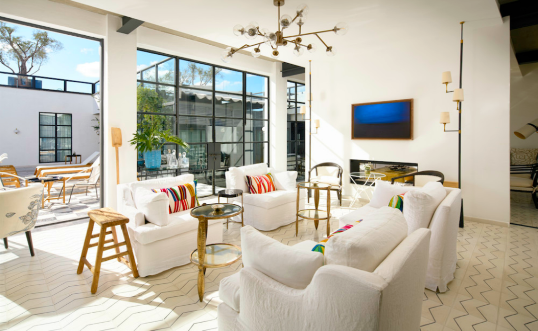 La arquitectura e interiorismo estuvo a cargo de Roy Azar que creo contrastes entre el estilo colonial y contemporáneo presentando detalles inesperados en cada rincón del proyecto. (Foto: Cortesía: L'Ôtel at Dôce 18)