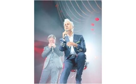 Alejandro Fernández elogia a la mujer en el Auditorio Nacional