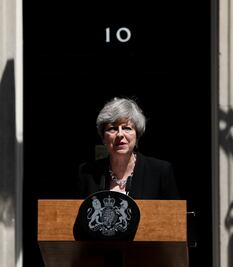 Theresa May confirma ataque terrorista en mezquita