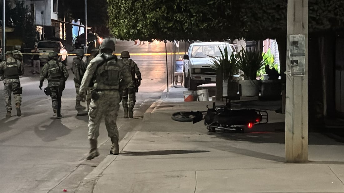 Ataques armados dejan tres heridos en Culiacán; detienen a jóvenes con armas tras persecución. Foto: Especial