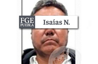 Chofer de transporte público no dejó bajar a pasajera y abusó de ella en Puebla