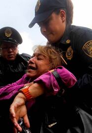 Detienen a funcionaria de casilla en Coyoacán