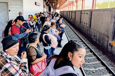 Vuelve caos al servicio del Metro por paro escalonado