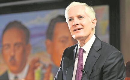 Alfredo del Mazo, gobernador de Edomex, da positivo a Covid-19