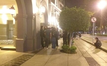 Se desvelan fans mexicanos todo por acercarse a "Wolverine"