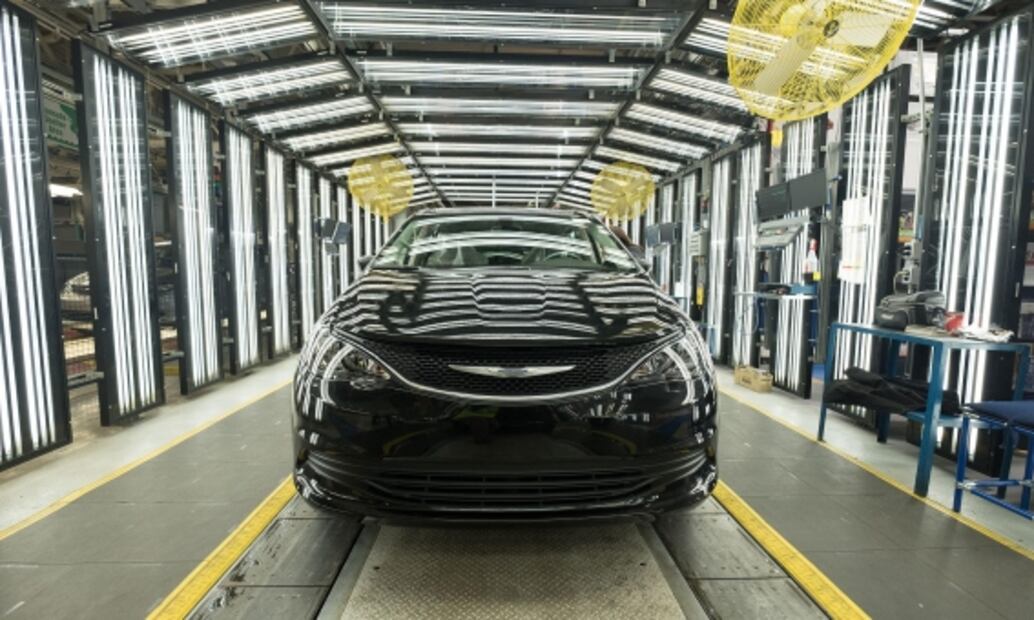 Fiat Chrysler Automobiles despedirá a mil 500 trabajadores en Canadá