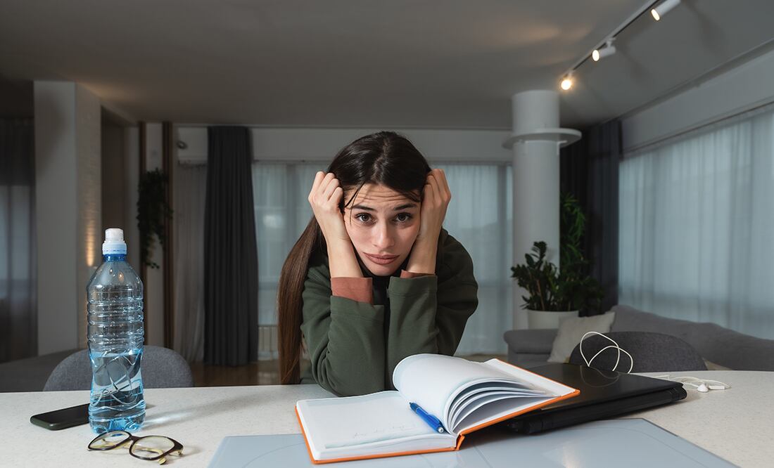 La hiperactividad en adultos puede generar dificultades para concentrarse en el trabajo o estudio, afectando la calidad de vida. Foto: Cortesía Centro Médico ABC