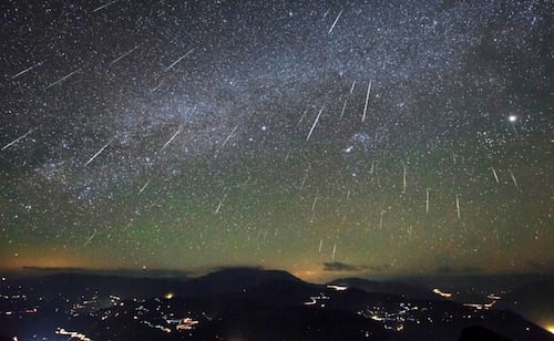 La lluvia de estrellas Líridas se produce como parte de los escombros del cometa Thatcher. Foto: Twitter @NASA_es