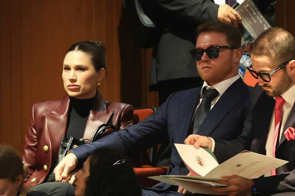 El boxeador "El Canelo" presente para la toma de posesión de Claudia Sheinbaum. Foto: Berenice Fragoso / EL UNIVERSAL