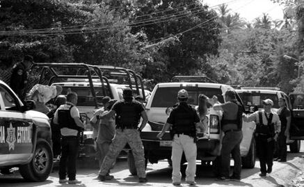 U.S. and U.K. issue travel advisory for Mexico