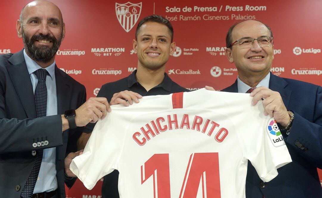 Presentación de Javier Hernández. Foto: AFP