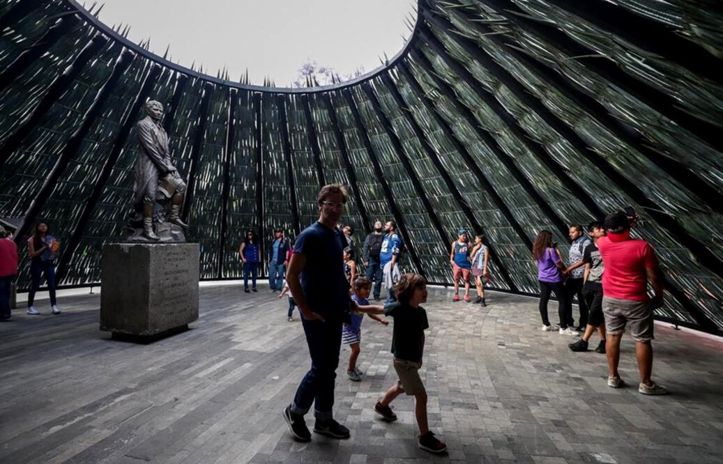 Arranca la sexta edición del Festival de Arquitectura y Ciudad en la Alameda Central, en la Ciudad de México, que se realizará del 9 al 12 de marzo