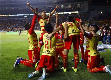 Chivas sigue sin ganar de visita; ahora cae ante Morelia