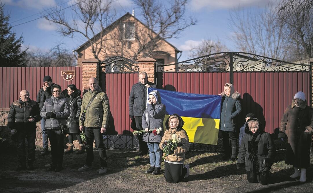 A pesar del costo en vidas que ha tenido la guerra, los ucranianos están decididos a seguir adelante y confían en que pueden ganar. Foto: Emilio Morenatti / AP