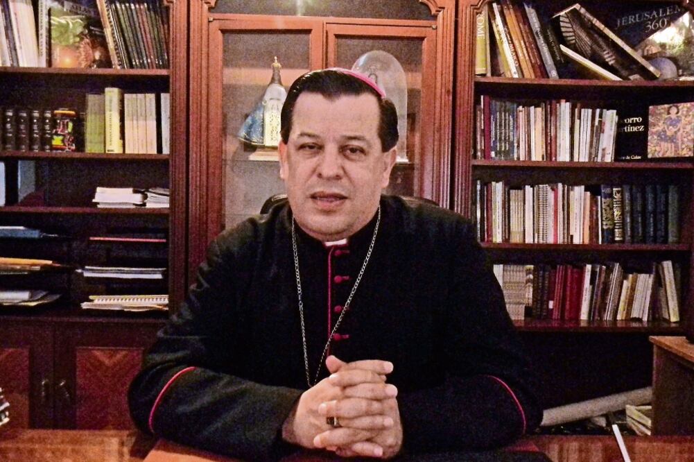 Monseñor Gustavo Rodríguez Vera, arzobispo de Yucatán, aseguró que la Iglesia católica sufre persecución y críticas por su postura (ARCHIVO EL UNIVERSAL)