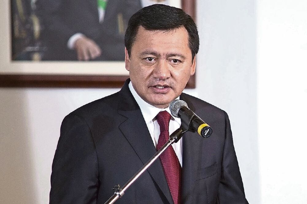 Como secretario de Gobernación, Osorio Chong logró la captura y recaptura de Joaquín El Chapo Guzmán, líder de Cártel de Sinaloa. (ARCHIVO EL UNIVERSAL)