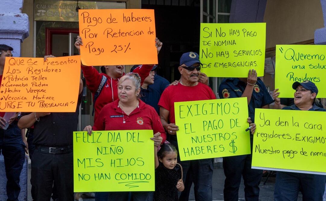 Empleados del ayuntamiento de San Salvador Atenco. Foto: Especial