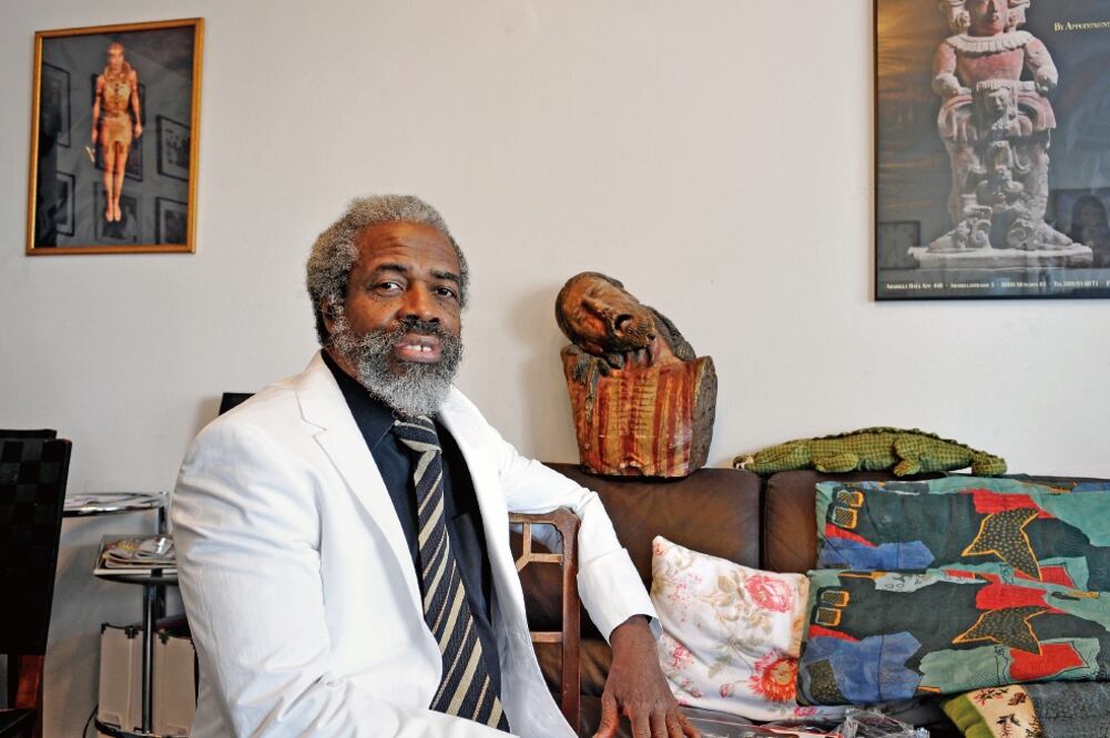 Originario de Costa Rica, Leonardo Patterson ha comercializado arte falso y original en varios países (ESPECIAL)