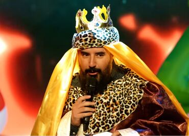 Álvaro Morales debuta como standupero ¿Comenzará su carrera en los escenarios?