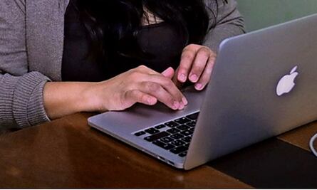 Burócratas vacunados contra Covid regresarán a sus oficinas el 1 de agosto