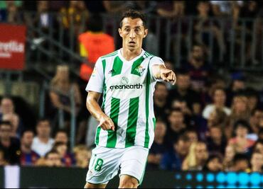 Guardado vuelve a lucir con asistencia
