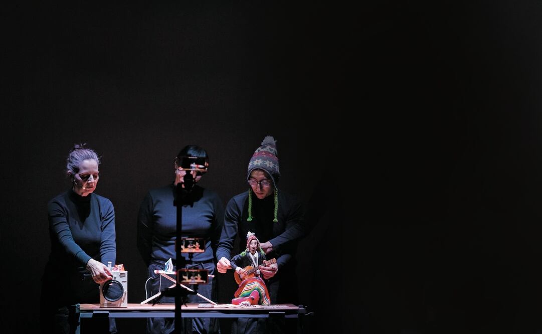 Django con la soga al cuello, es una coproducción de Por Piedad Teatro, SACPC y Teatro UNAM. Foto: Pili Pala / Teatro UNAM