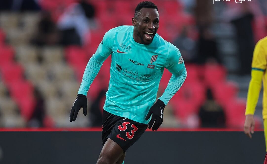 Julián Quiñones anota doblete en Arabia Saudita - Foto: @GenesisMajdouie (X)