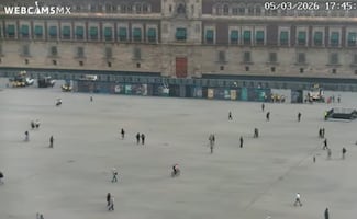 Previo al 8M, blindan Palacio Nacional con vallas de metal; buscan evitar confrontación entre policías y manifestantes