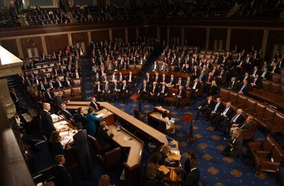 Congreso de EU da primer paso para revocar Obamacare