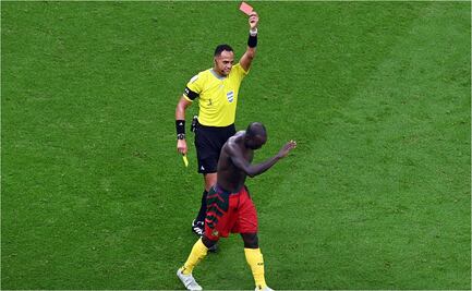 Vincent Aboubakar, expulsado tras celebrar su anotación