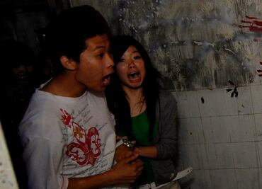 Cierran casa de terror que simulaba manicomio