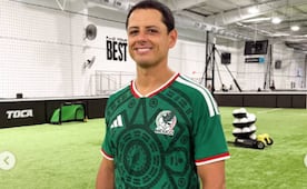 Chicharito luce la nueva camiseta de la Selección Mexicana: "Se me metió una basurita en el ojo" 
