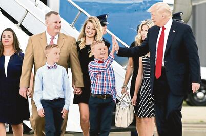 Comey, ex FBI, pone en jaque a Trump