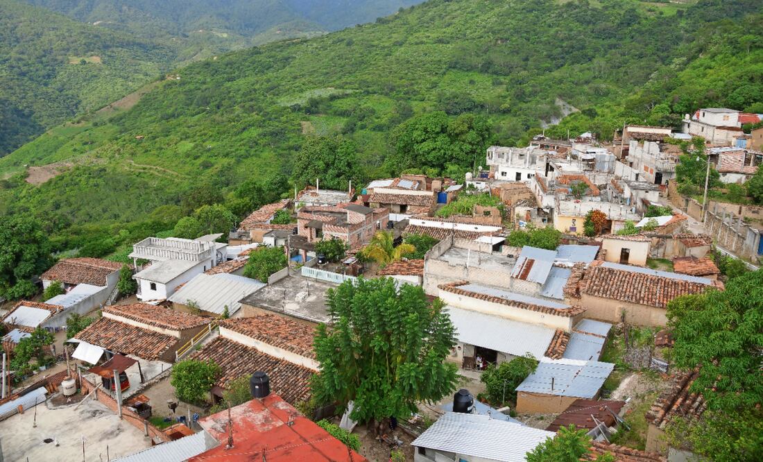 En Villa Hidalgo Yalálag, comunidad zapoteca, está la casa y el taller del maestro artesano de la huarachería, Walterio Ruiz. Foto: Juana García / EL UNIVERSAL