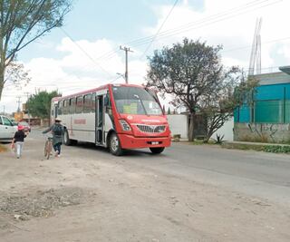 Abundan quejas contra servicio de camiones