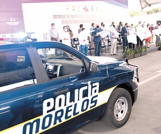 Entregan 30 nuevas unidades para cuerpos policiacos de Morelos