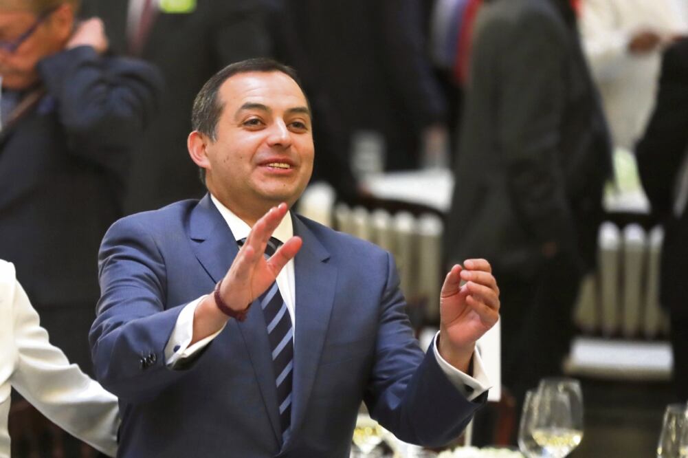 El senador Ernesto Cordero dijo que no se debe asumir, “como se hizo en otros países, que la estabilidad, el crecimiento económico y las libertades que hoy gozamos van a estar ahí por siempre”. (ESPECIAL)