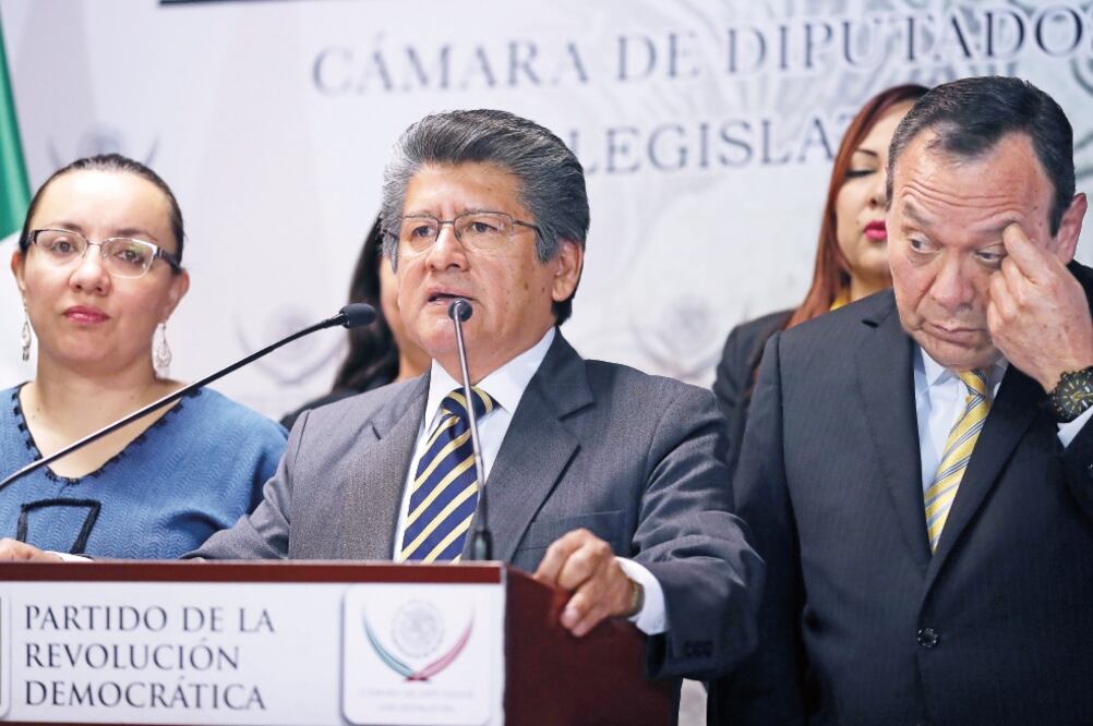 El coordinador del PRD en la Cámara Baja, Francisco Martínez Neri, dice que no deben ser omisos a las demandas ciudadanas. (ARCHIVO EL UNIVERSAL)