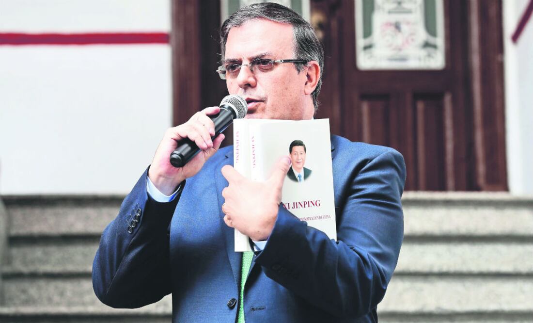 Ebrard Casaubón también informó que asisten el 1 de diciembre la vicepresidenta de la República Oriental del Uruguay, Lucía Topolansky, así como de Argentina, Gabriela Michetti, entre otros. FOTO: EL UNIVERSAL